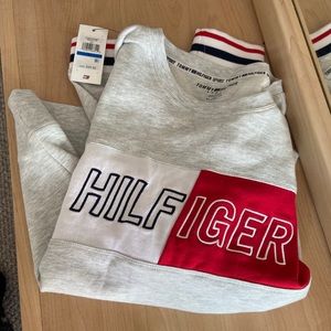 Comfy Tommy Hilfiger sweatshirt
